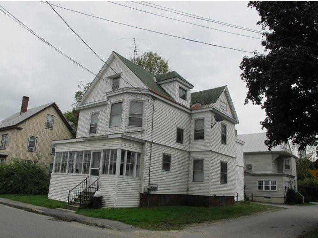 12 Center Street, Waterville, ME 04901