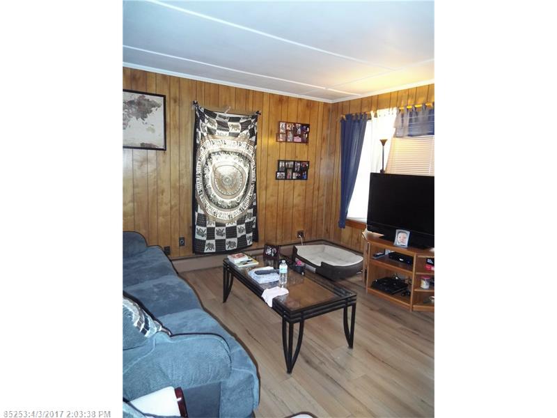 7 Canabas AVE, Waterville, ME 04901