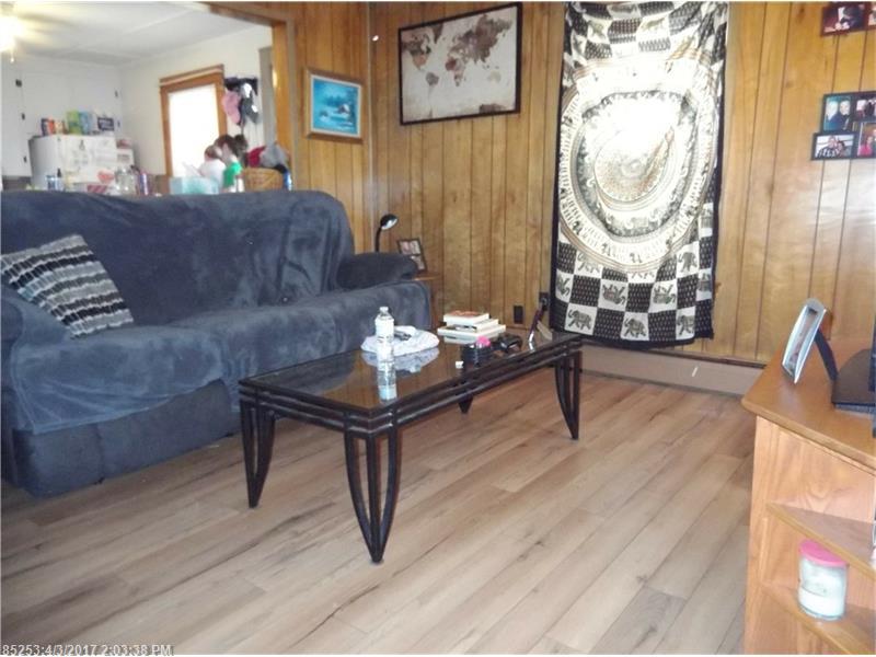 7 Canabas AVE, Waterville, ME 04901