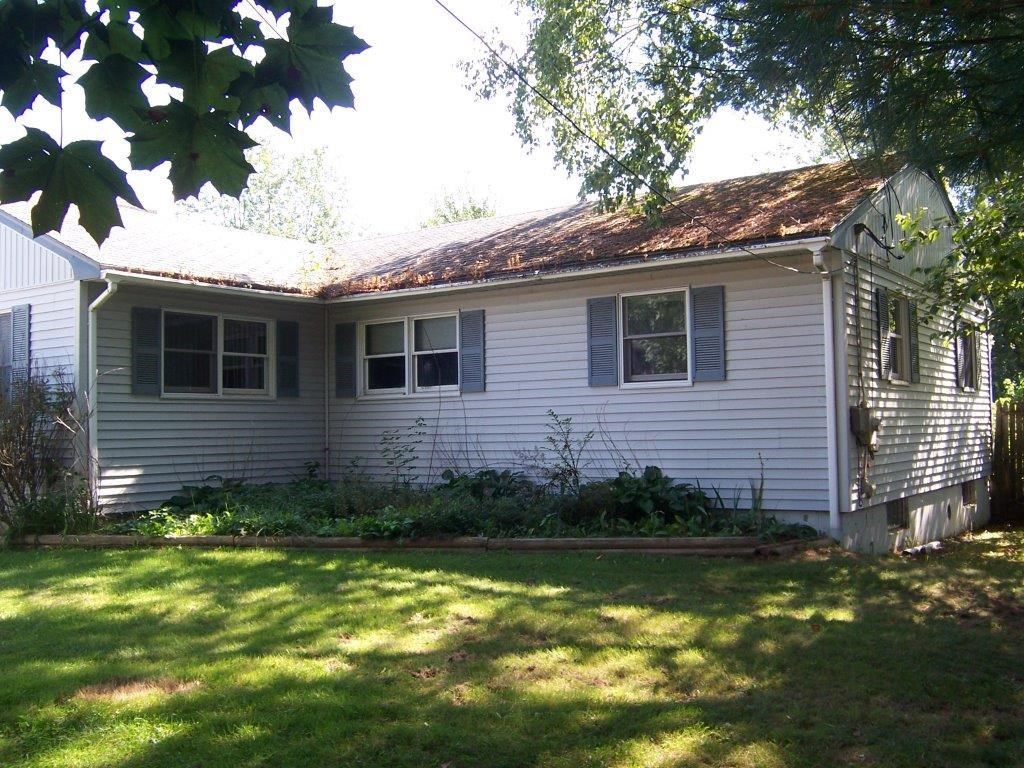 65 Clinton Avenue, Winslow, ME 04901