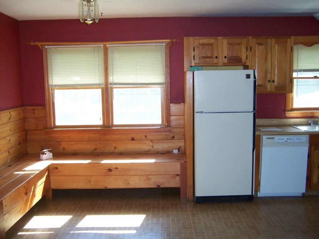 65 Clinton Avenue, Winslow, ME 04901