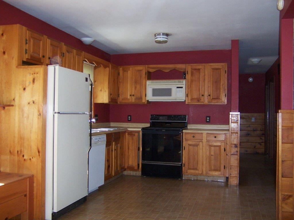 65 Clinton Avenue, Winslow, ME 04901
