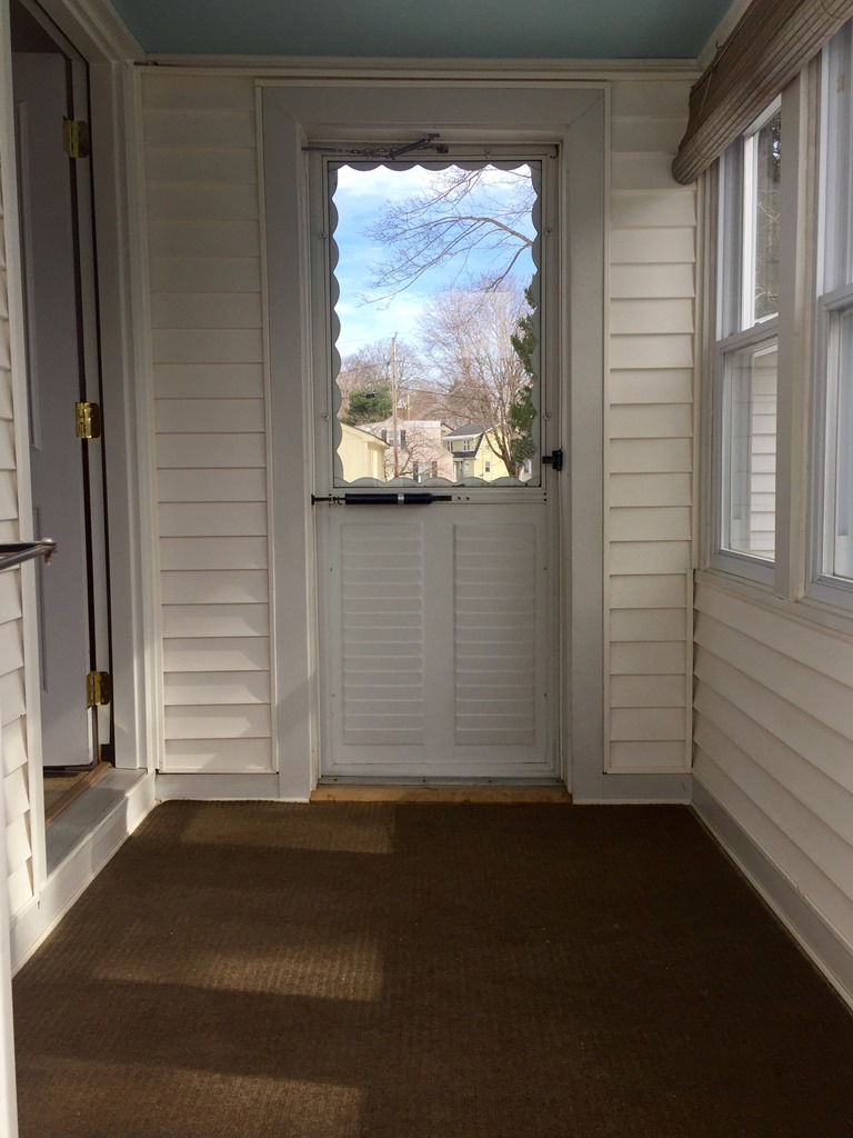 10 Oakdale Street, Waterville, ME 04901