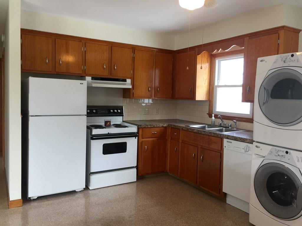 10 Oakdale Street, Waterville, ME 04901