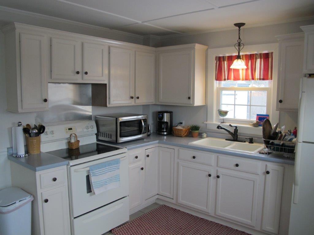 21 Violette Ave, Waterville, ME 04901