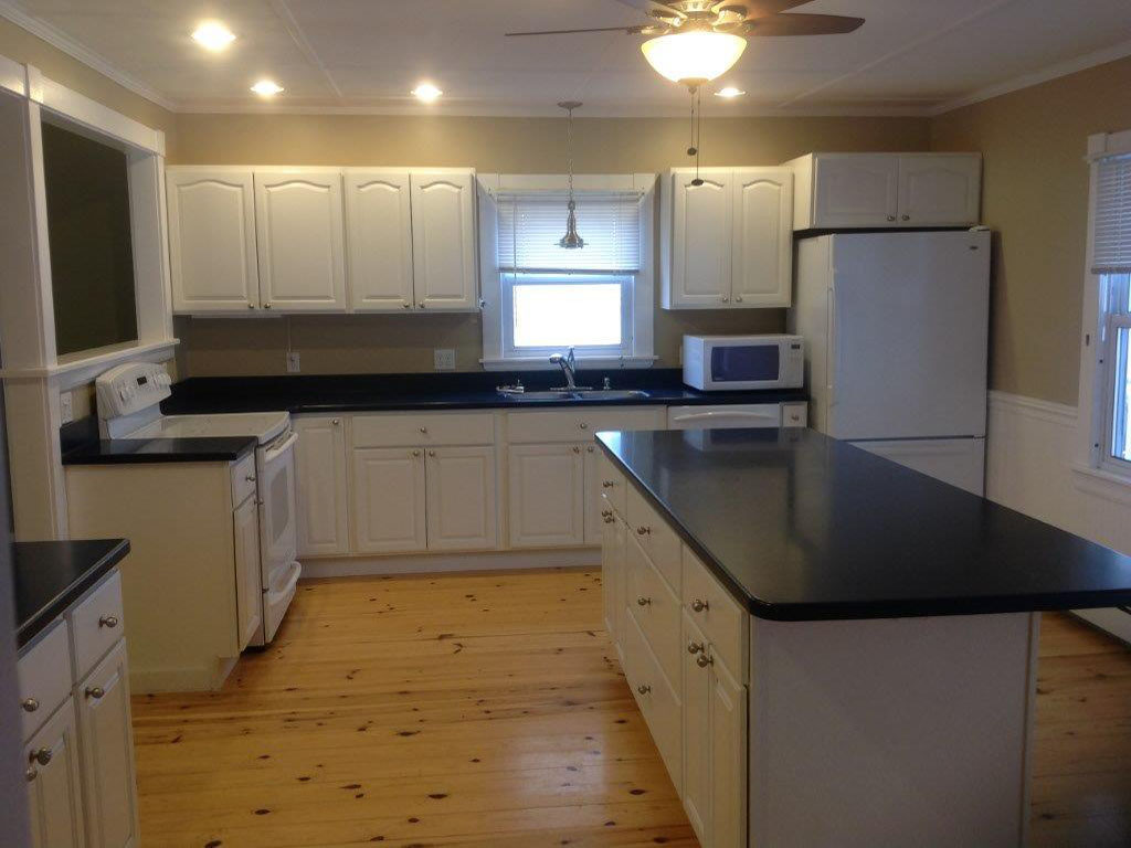 49 Oakland Street, Waterville, ME 04901