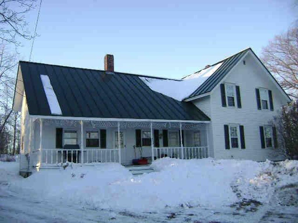 952 Garland Rd, Winslow, ME 04901