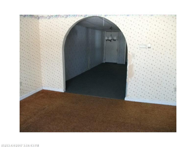 182 Lincolnville Avenue, Belfast, ME 04915