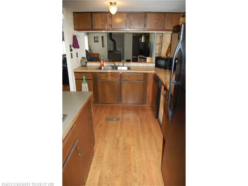 70 Back Belmont RD, Belfast, ME 04915