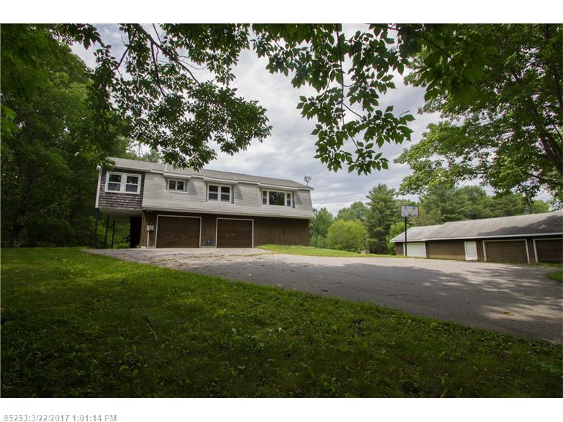 714 Oakland RD, Belgrade, ME 04917