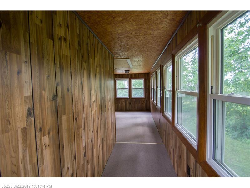 714 Oakland RD, Belgrade, ME 04917
