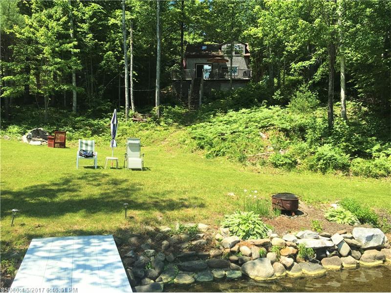 133 Randall Pond LN, Brooks, ME 04921