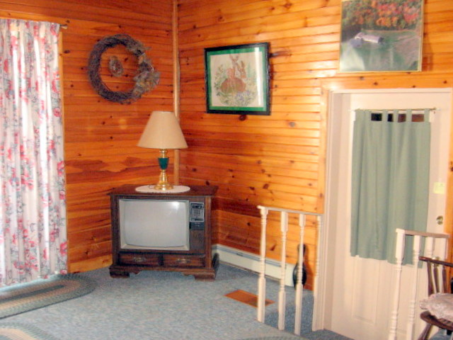 739 Hinckley Road, Canaan, ME 04924
