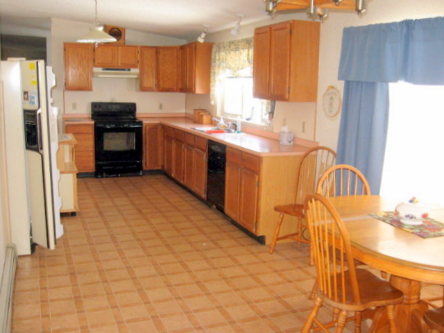 739 Hinckley Road, Canaan, ME 04924