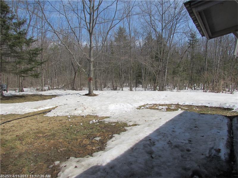 53 Charleston RD, Dexter, ME 04930