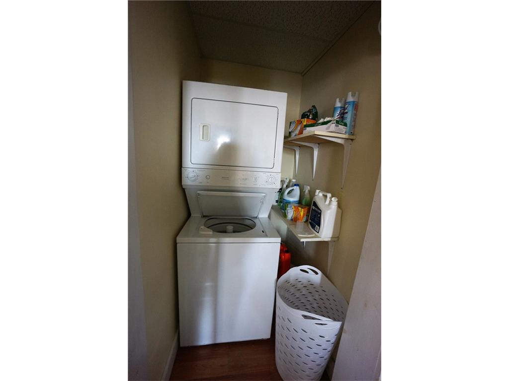 22 School Street, Dexter, ME 04930