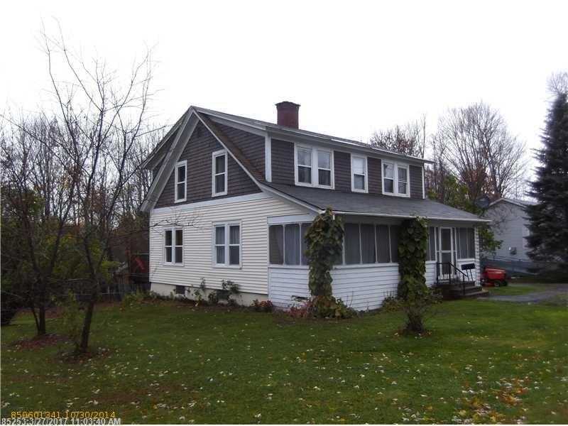 36 Forest ST, Dexter, ME 04930