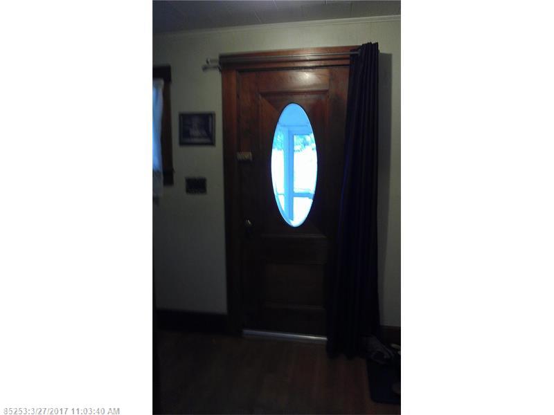 36 Forest ST, Dexter, ME 04930