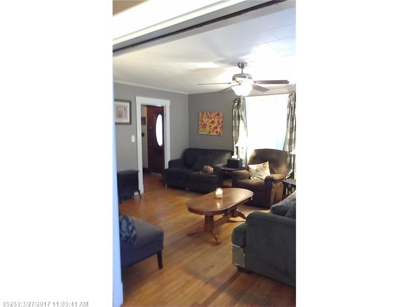 36 Forest ST, Dexter, ME 04930