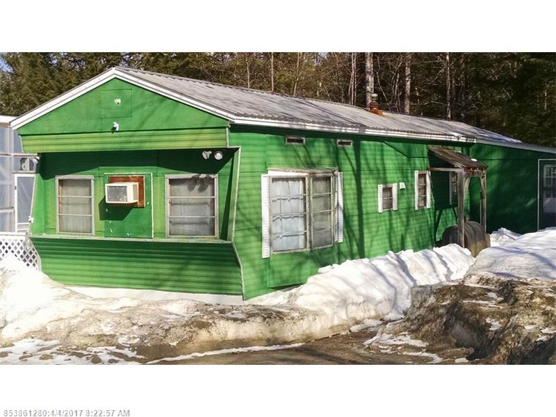 172 Dutch Gap RD, Chesterville, ME 04938