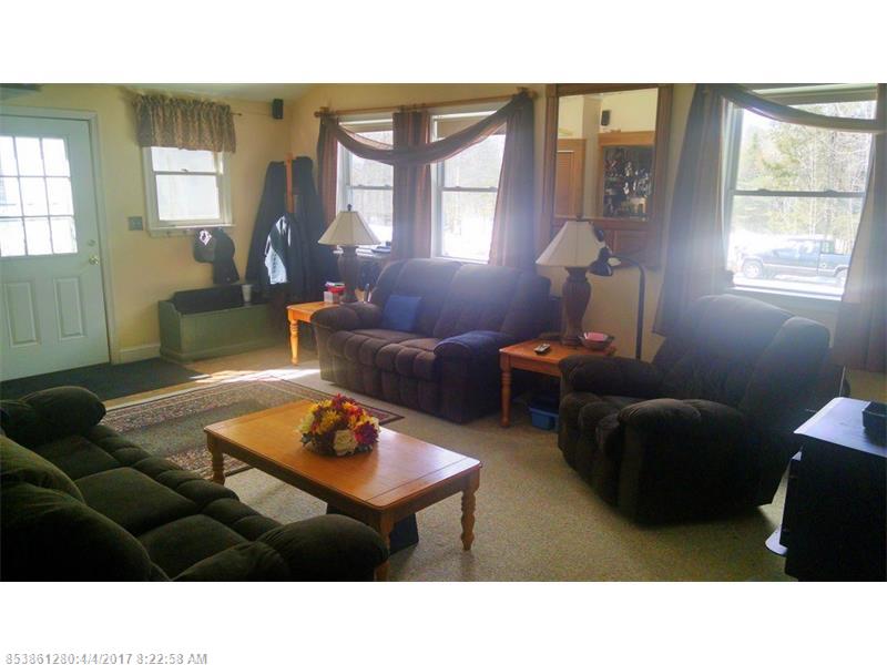 172 Dutch Gap RD, Chesterville, ME 04938