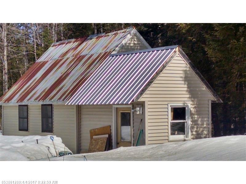 172 Dutch Gap RD, Chesterville, ME 04938