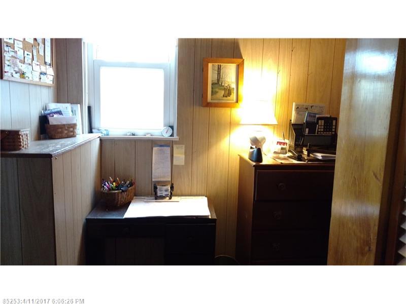 Farmington, ME 04938