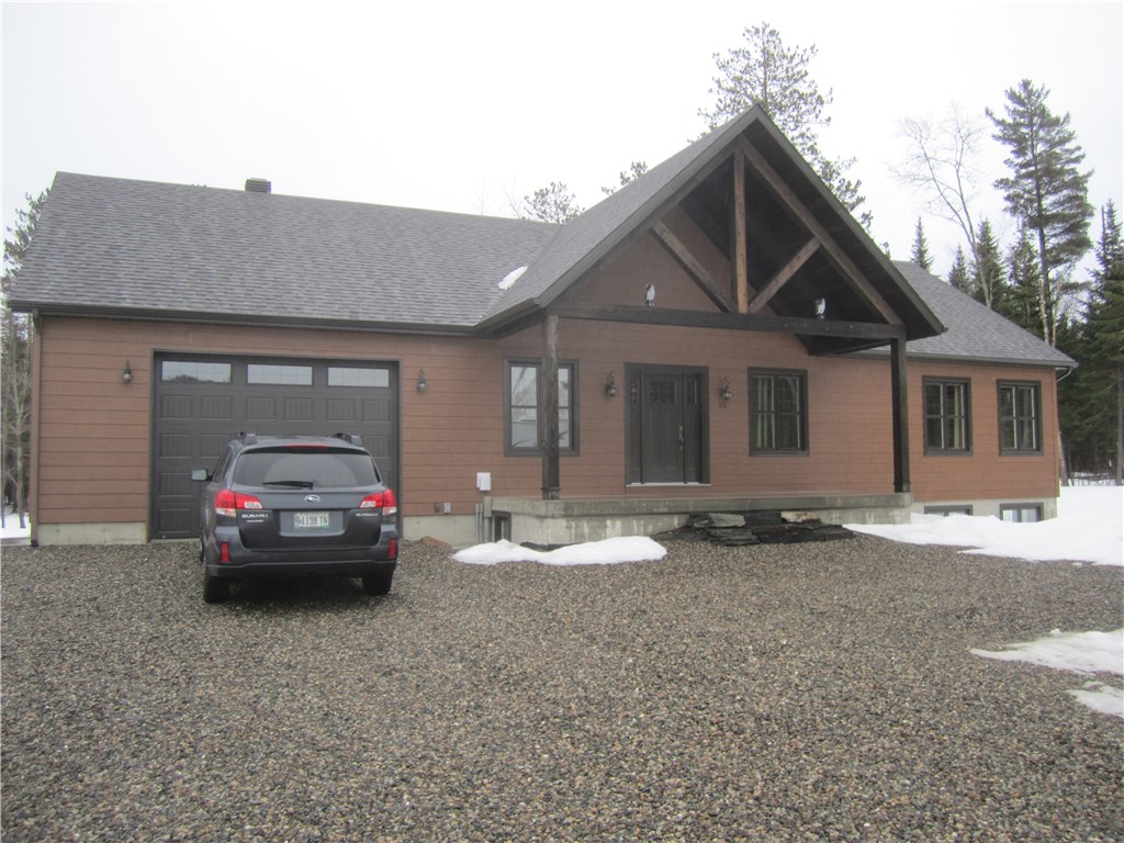 21 Nadeau Street, Jackman, ME 04945