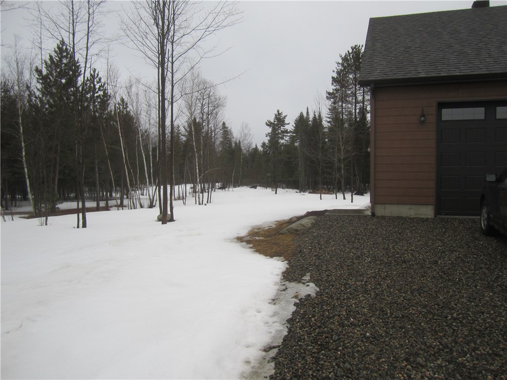 21 Nadeau Street, Jackman, ME 04945