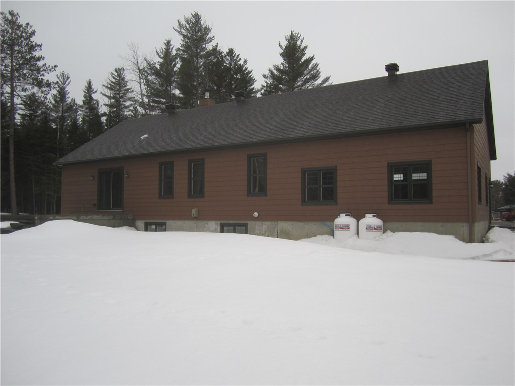 21 Nadeau Street, Jackman, ME 04945