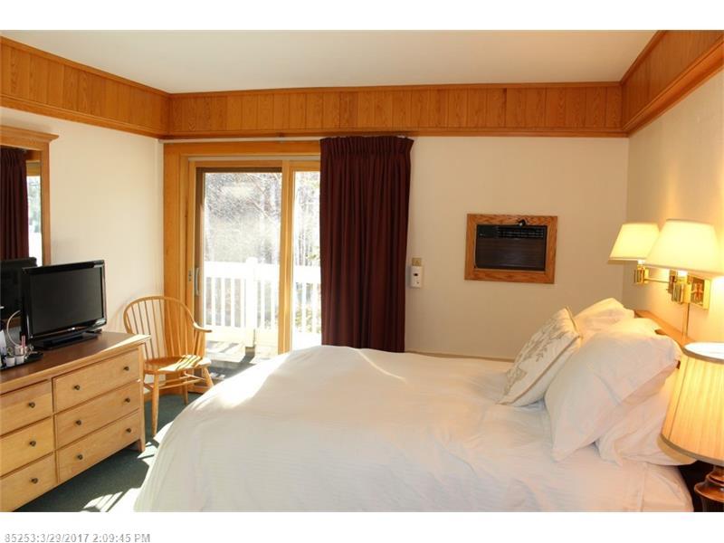 202 Common CIR 202, Carrabassett Valley, ME 04947