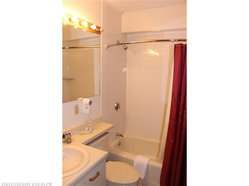 202 Common CIR 202, Carrabassett Valley, ME 04947