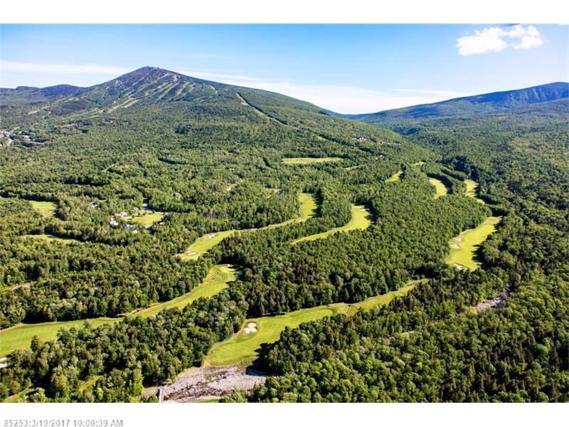 6001 Bunnys LN, Carrabassett Valley, ME 04947