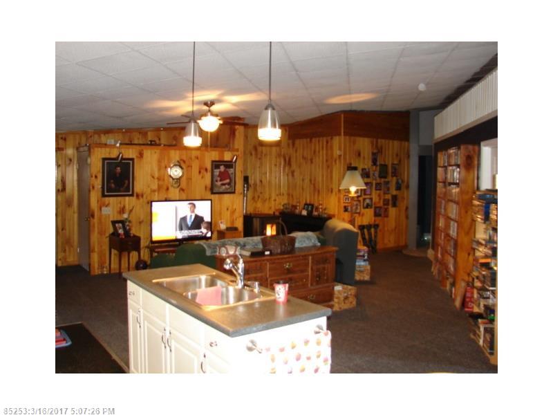 3 Old Point AVE, Madison, ME 04950