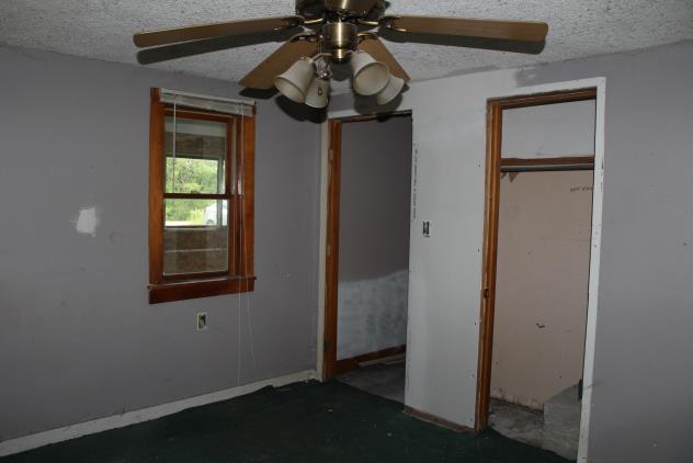 25 Pine StNewport, ME, 04953Penobscot County