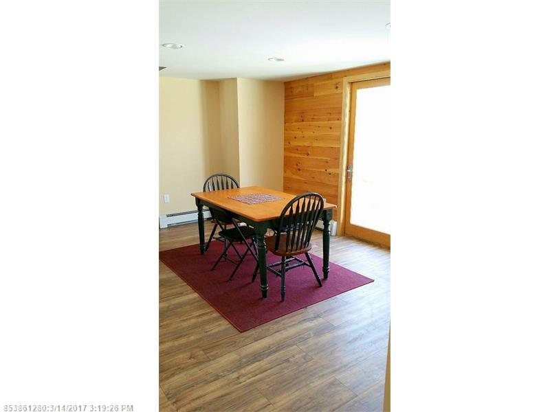22 Starks RD, New Sharon, ME 04955
