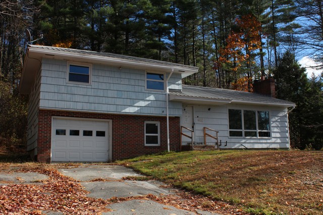 402 Smithfield RoadNorridgewock, ME, 04957Somerset County