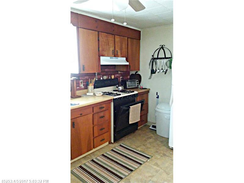 243 Rome RD, Mercer, ME 04957