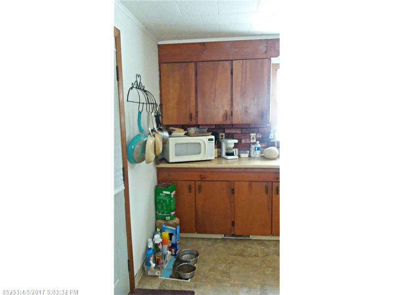 243 Rome RD, Mercer, ME 04957