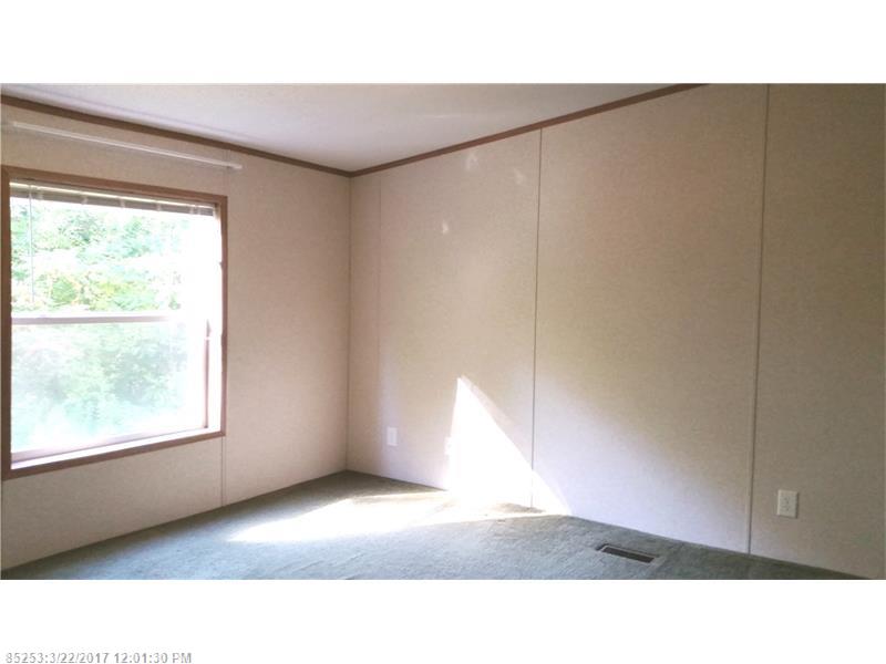 17 Nutting TRL, Oakland, ME 04963