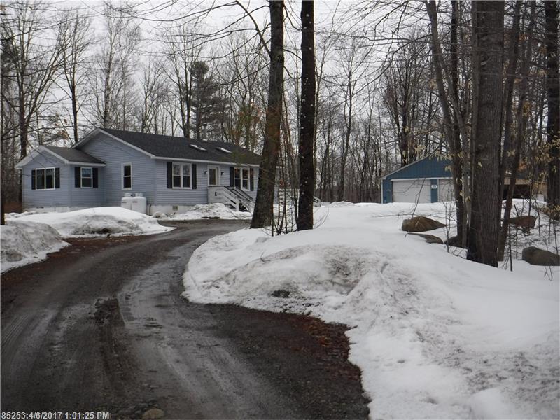 19 Wooster Hill RD, Rome, ME 04963