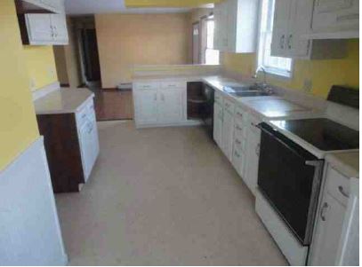 118 S Alpine StreetOakland, ME, 04963Kennebec County