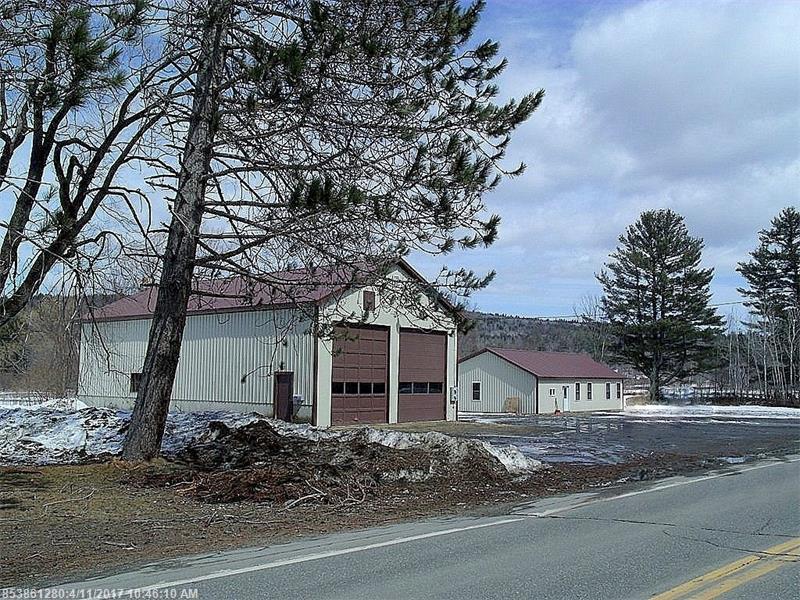 625/626 Rangeley RD, Avon, ME 04966