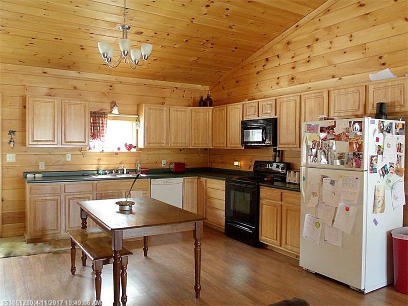 625/626 Rangeley RD, Avon, ME 04966