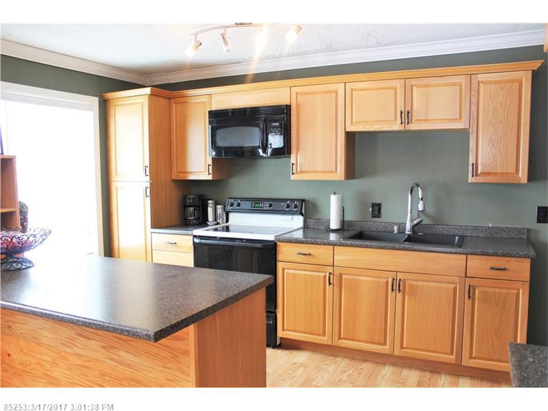 1455 MOOSEHEAD TRL, Plymouth, ME 04969