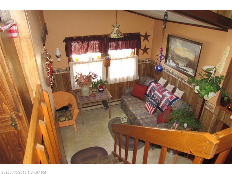 29 Pooler AVE, Skowhegan, ME 04976