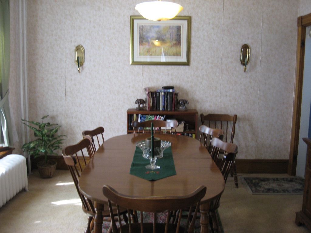 58 Mount Pleasant Avenue, Skowhegan, ME 04976
