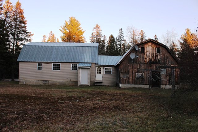 44 Howard RdSalem Twp, ME, 04983Franklin County