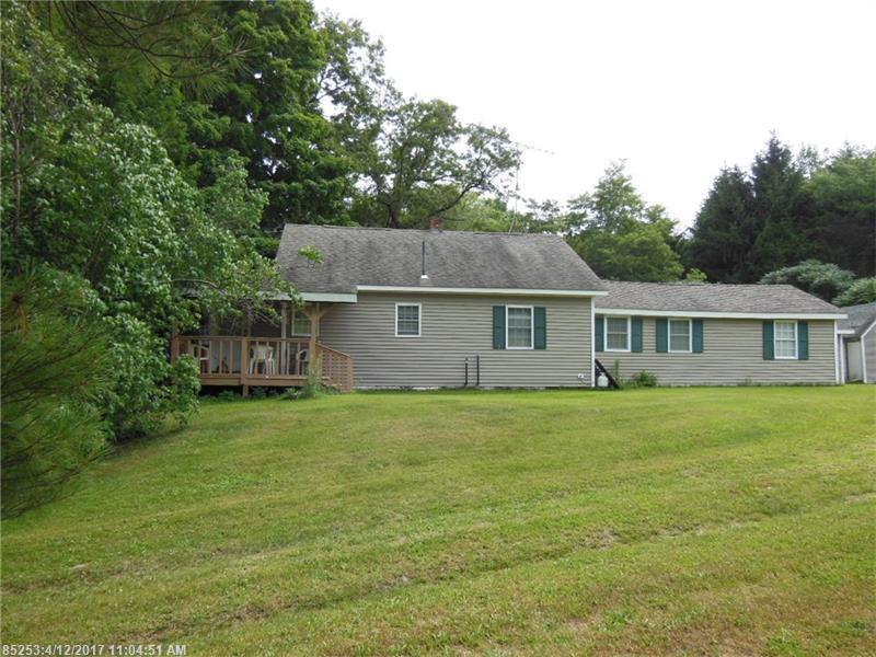 85 Crowell RD, Unity, ME 04988