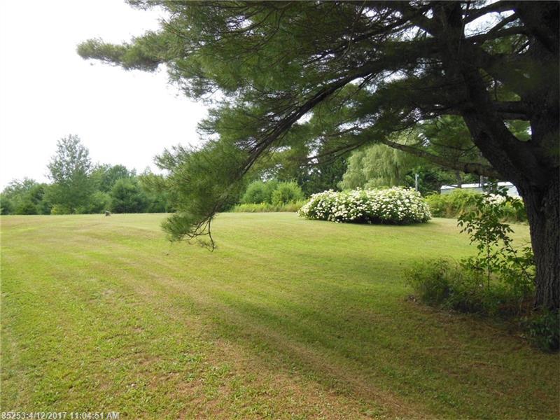 85 Crowell RD, Unity, ME 04988